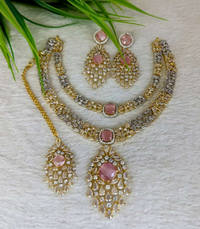 Azra Necklace Set