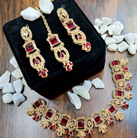 Aya Necklace Set